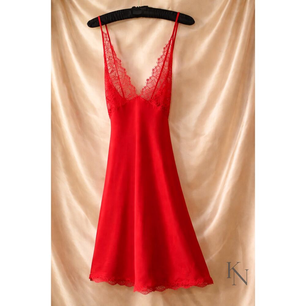 Victoria’s Secret Red Silk Slip Dress Size Large Lace Trim Chemise Bias Cut
